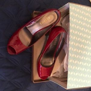 Red pep toe pumps
